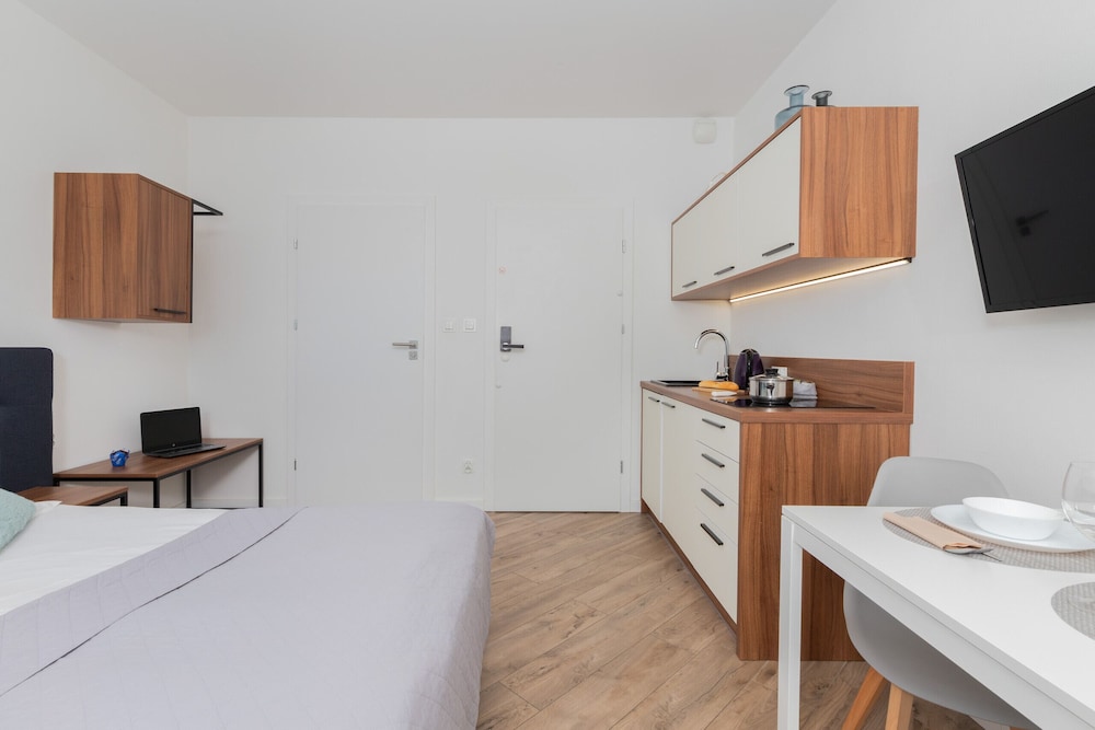 Apartments Browar Gdanski by Renters view 2