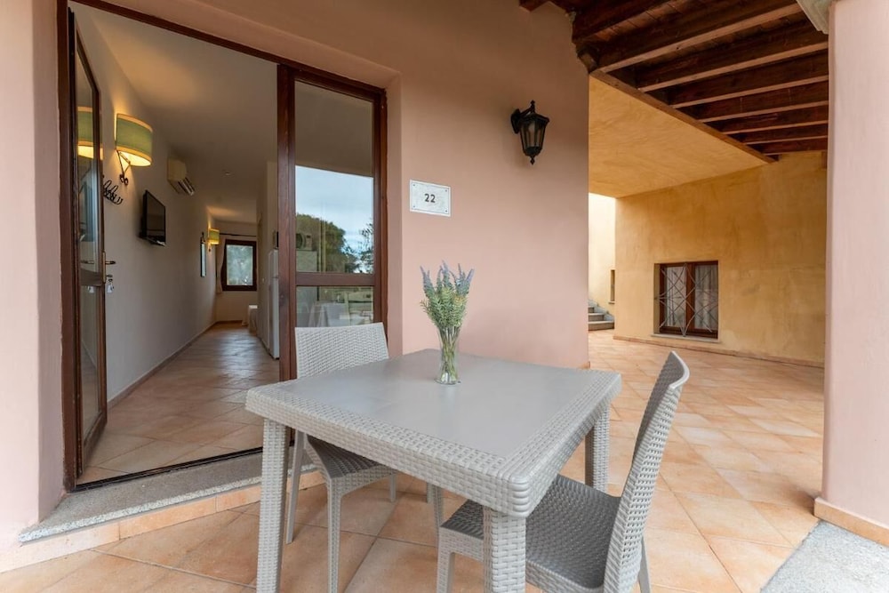 Relaxing Residence Baia dei Mirti B4 1 Bedroom Apartment Sleeps 4 -bilo-4