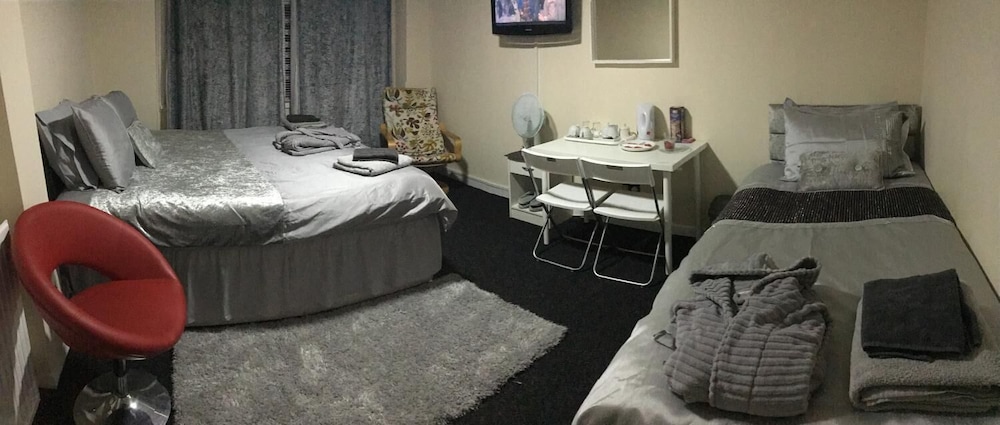 Photo 9