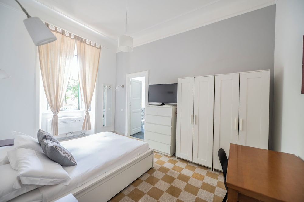 Lovely And New Apartment Near Termini Station