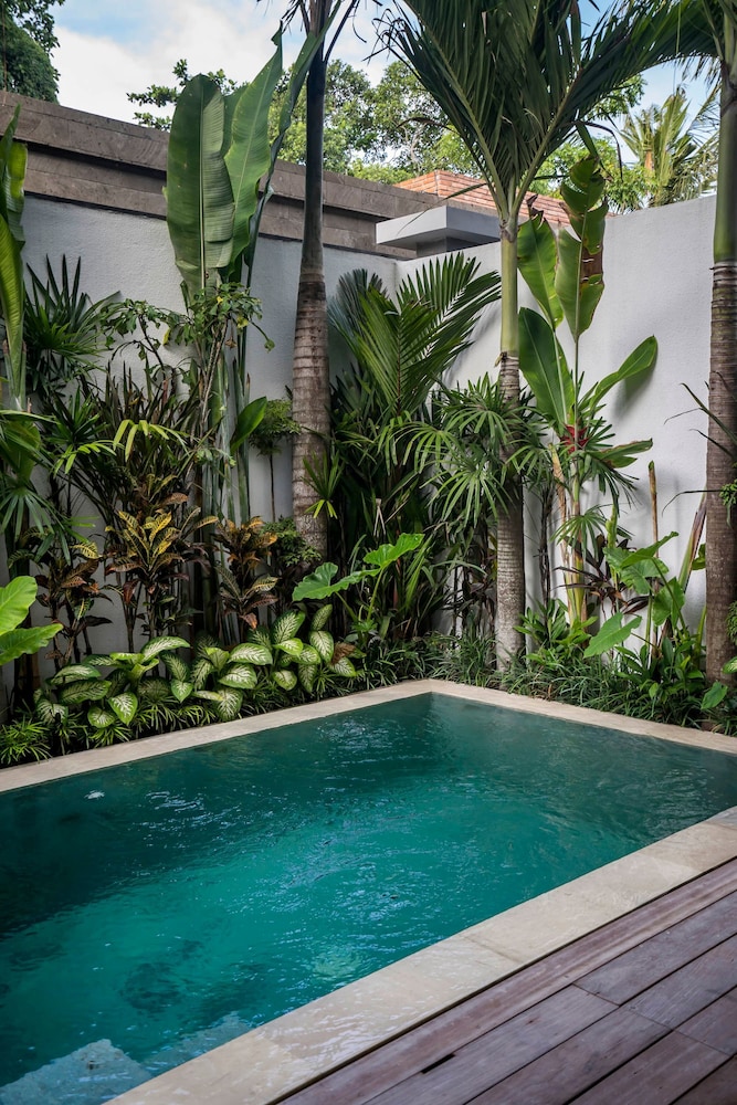 Villa Pereh by Alfred in Bali - Pererenan Paradise 2BD Luxury Townhouse w Pool