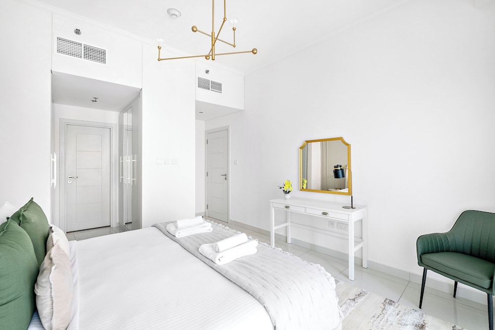 Silkhaus Damac Heights