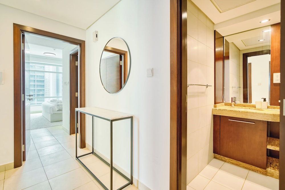 PVH - Inviting 1BR - Burj Views