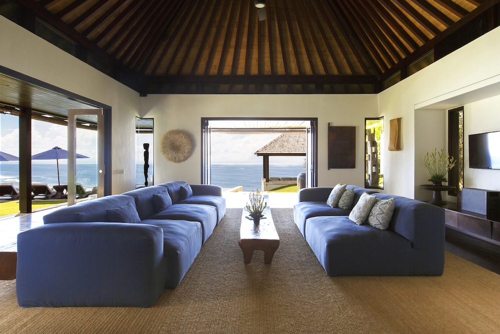 The Ungasan Clifftop Resort 161
