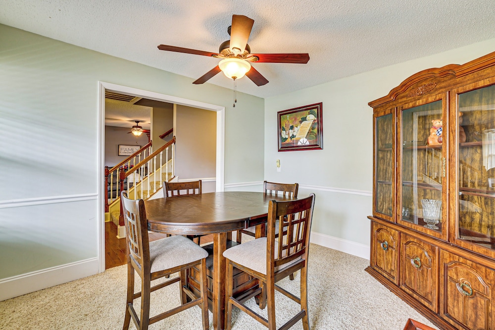 Wooded Trail On-site, Spacious Simpsonville Home