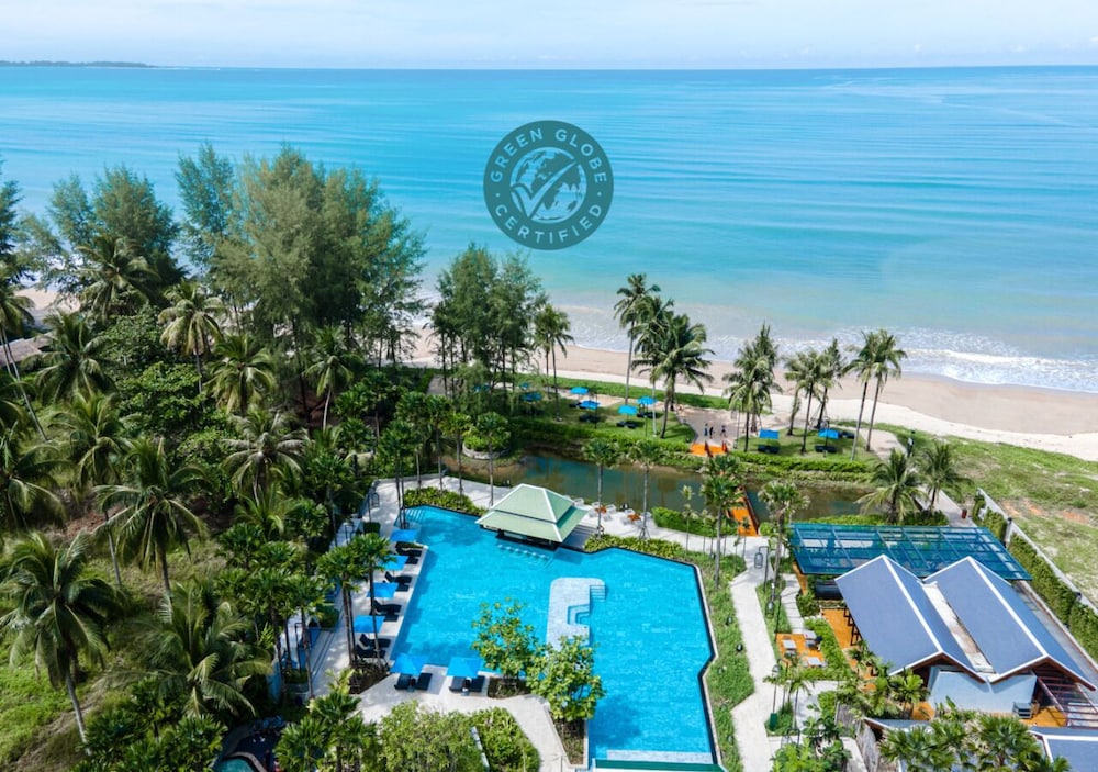 Hotel Grand Mercure Khao Lak Bangsak - Image 1