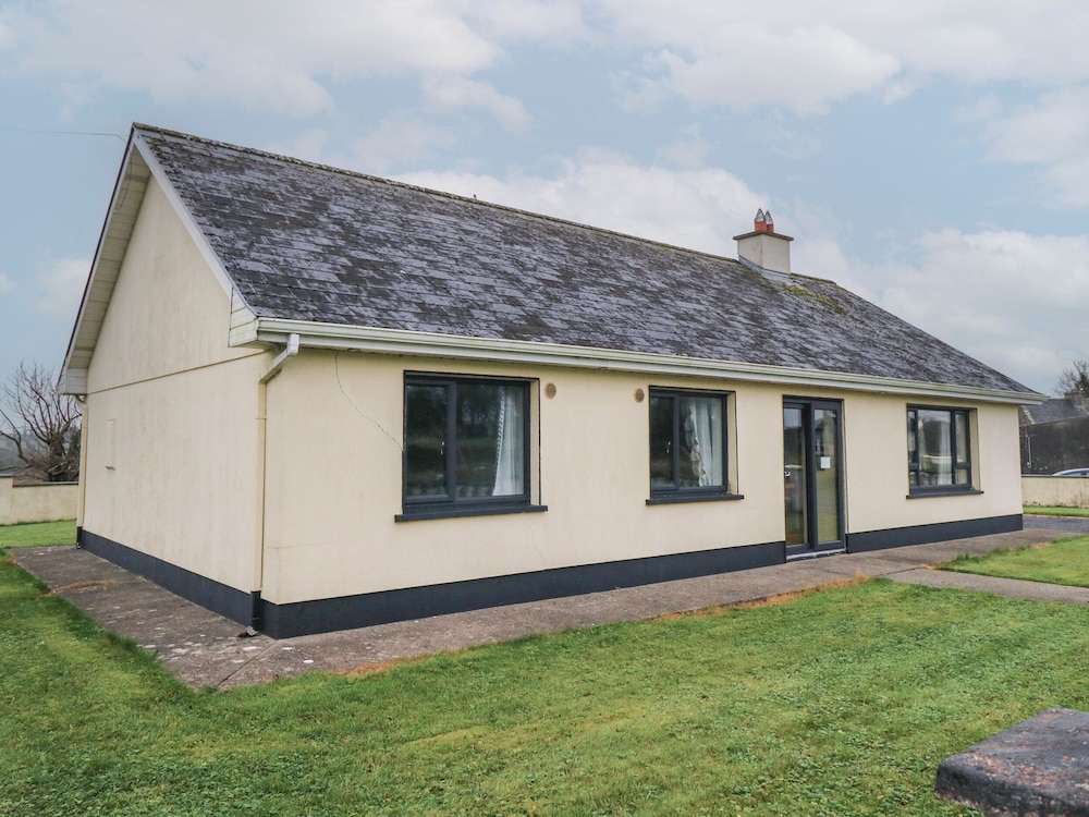 Country Bungalow