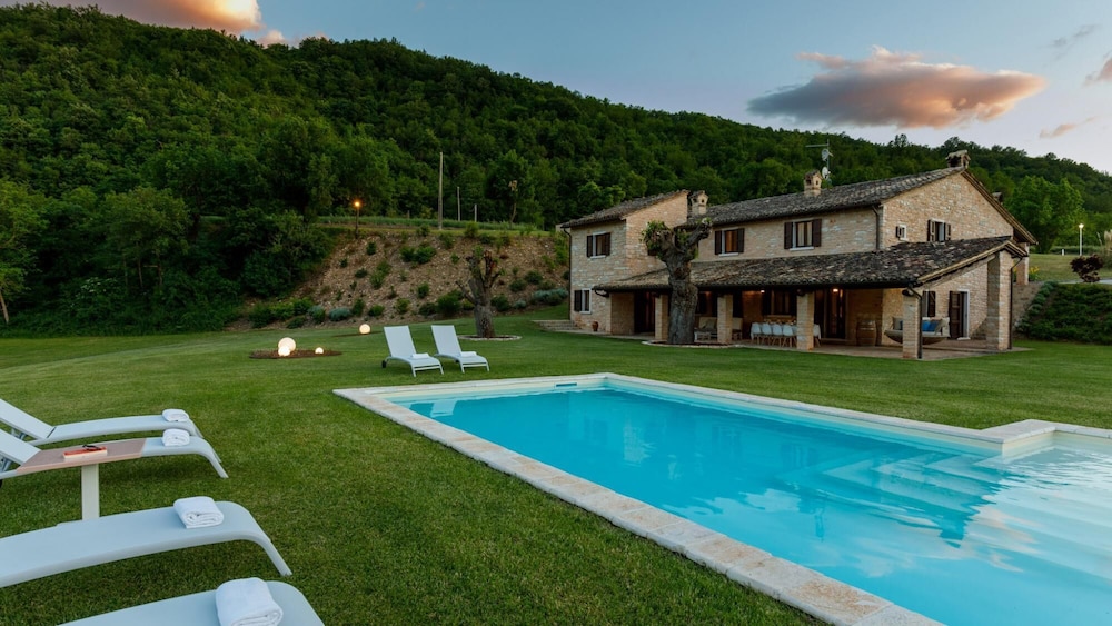 Villa Poderina 8 2 in Bellaria-pole-petriccio view 4