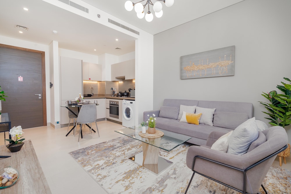 Whitesage - Elegant Apartment With Unobstructed City Views