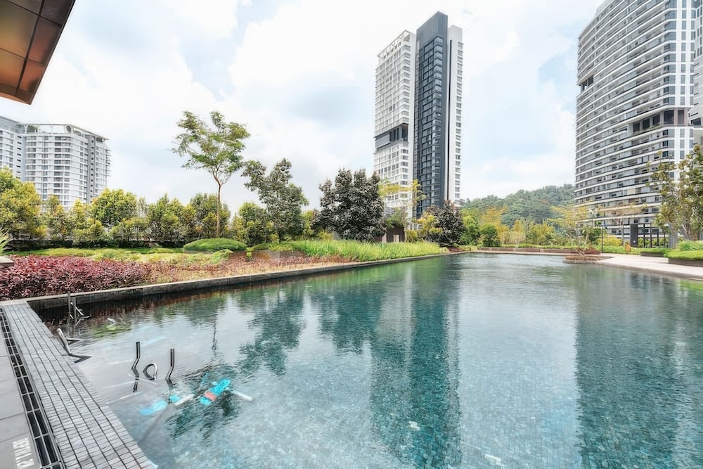 Staycation KL - The Ridge Apartments