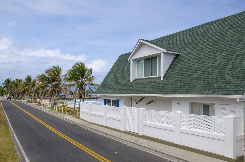 Penelope Beach House view 3