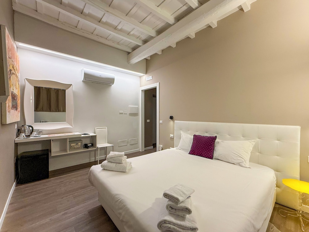 Navona Secret Stay