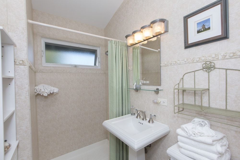 Beach Plum Resort