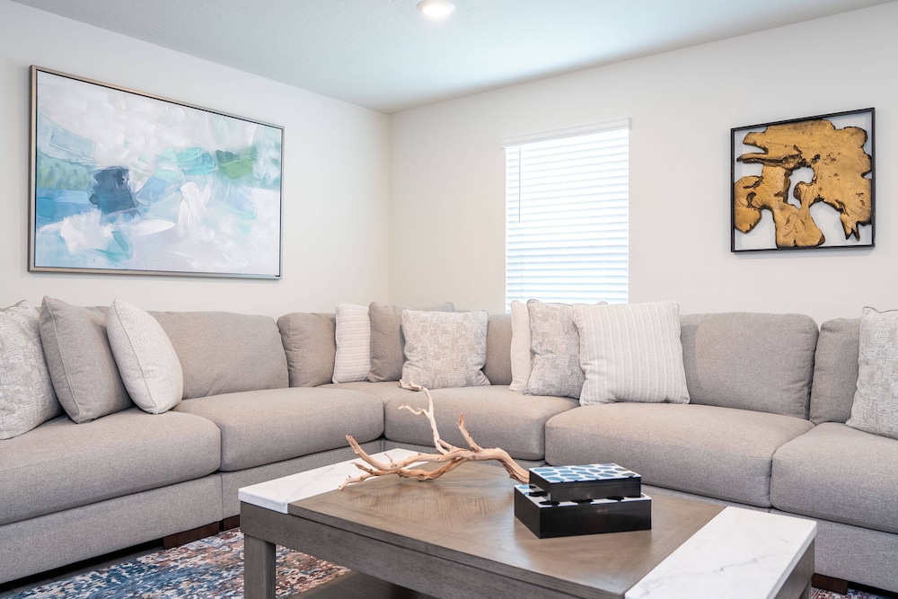 Windsor Cay 7BR Water Park Free