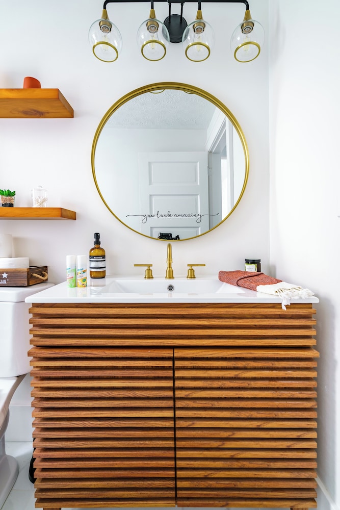 Jungle House Boutique Suites – Short North & Convention Center