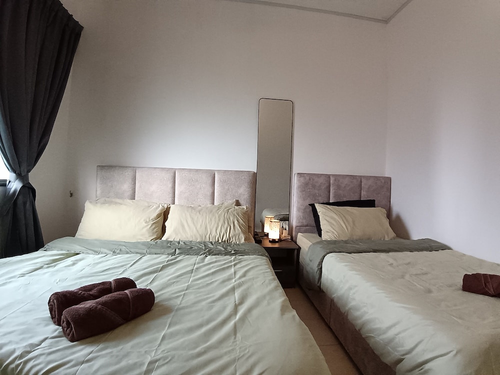 Jess Oasis Stay Tambun
