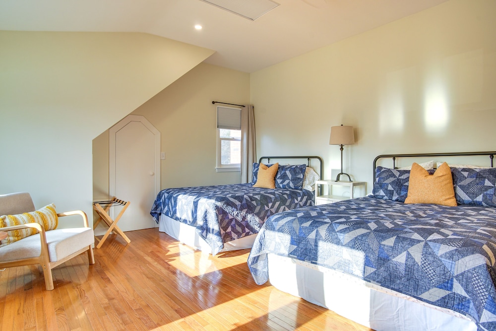 1 Mi to Beach: Cape Cod Family Home in Bourne!