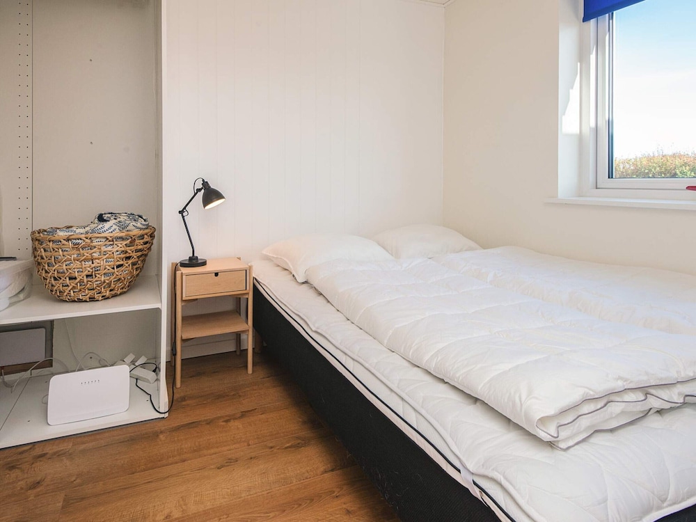 6 Person Holiday Home in Ebeltoft