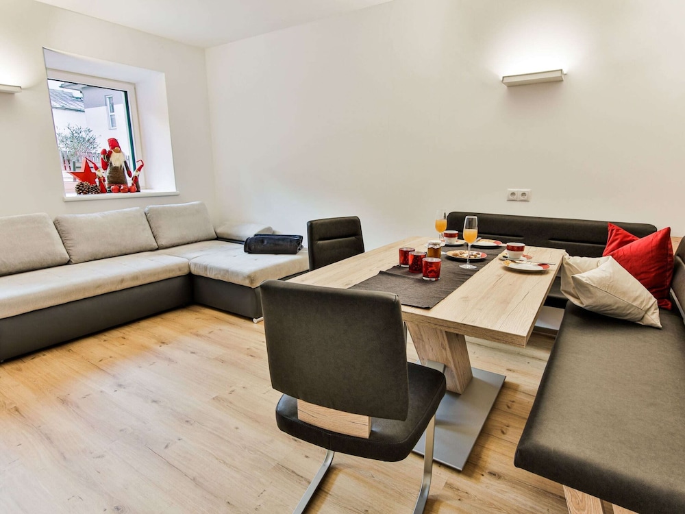 Inviting Apartment in Inzing With Garden