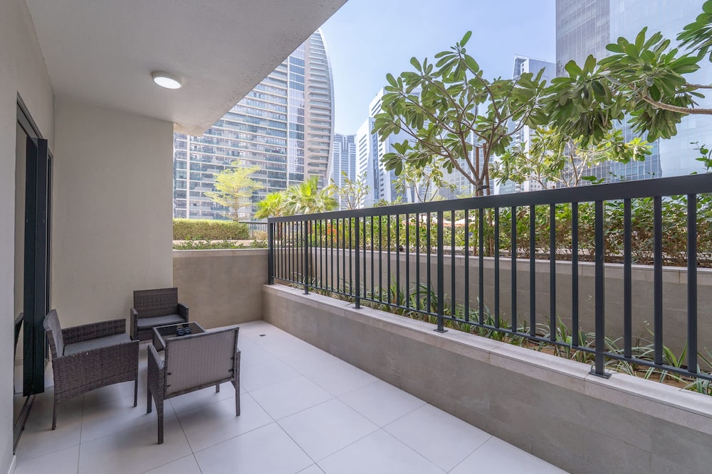 Excellent 1 Bedroom in Zada Tower With Balcony