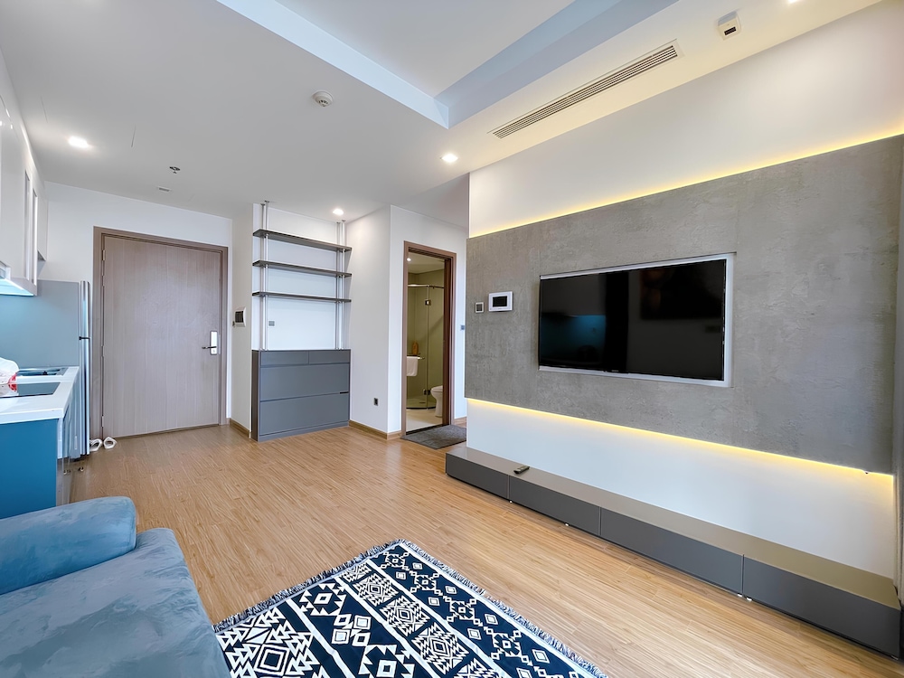HKG-Vinhomes Green Bay Luxury-Private