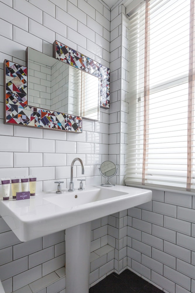 Pembridge Villas IV by Onefinestay