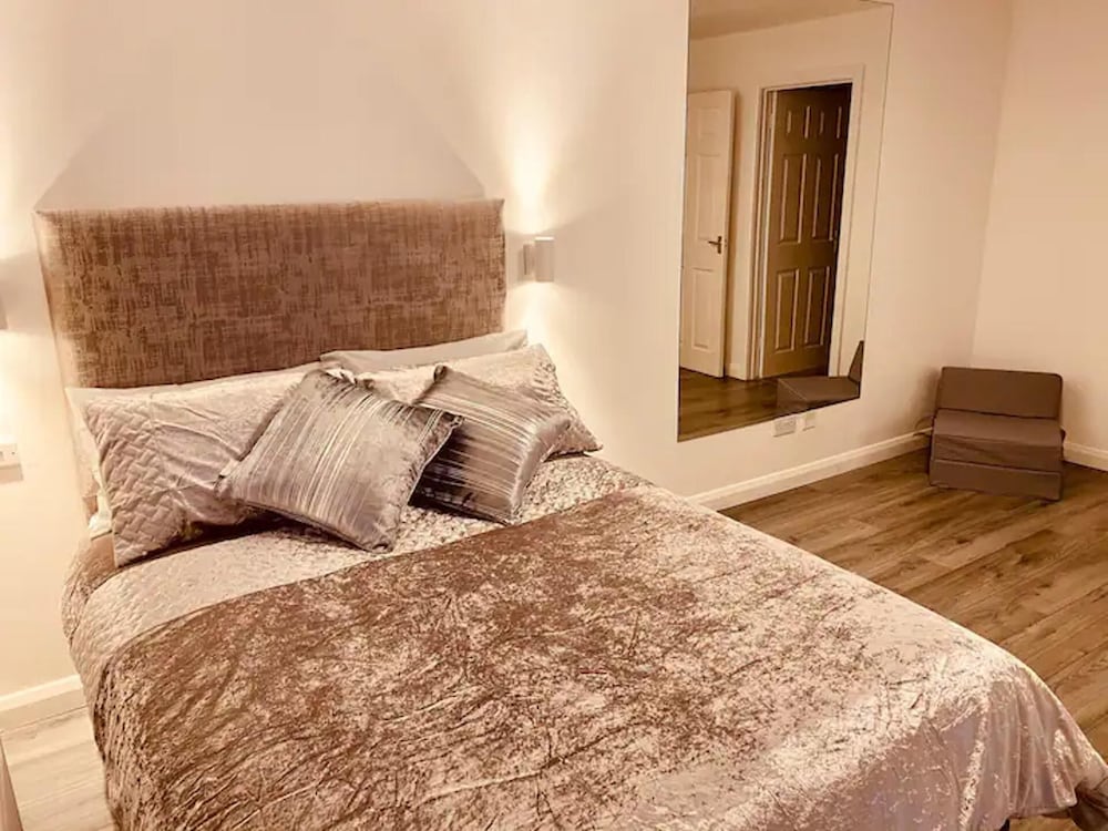 Beautiful 3-bed House in Londonderry view 4