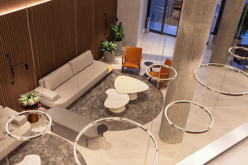 Luxury Stay Steps from Praia Brava