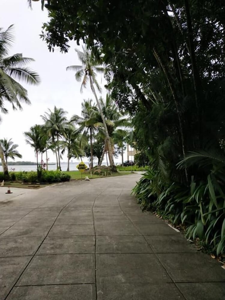Suva Hideaway Villa
