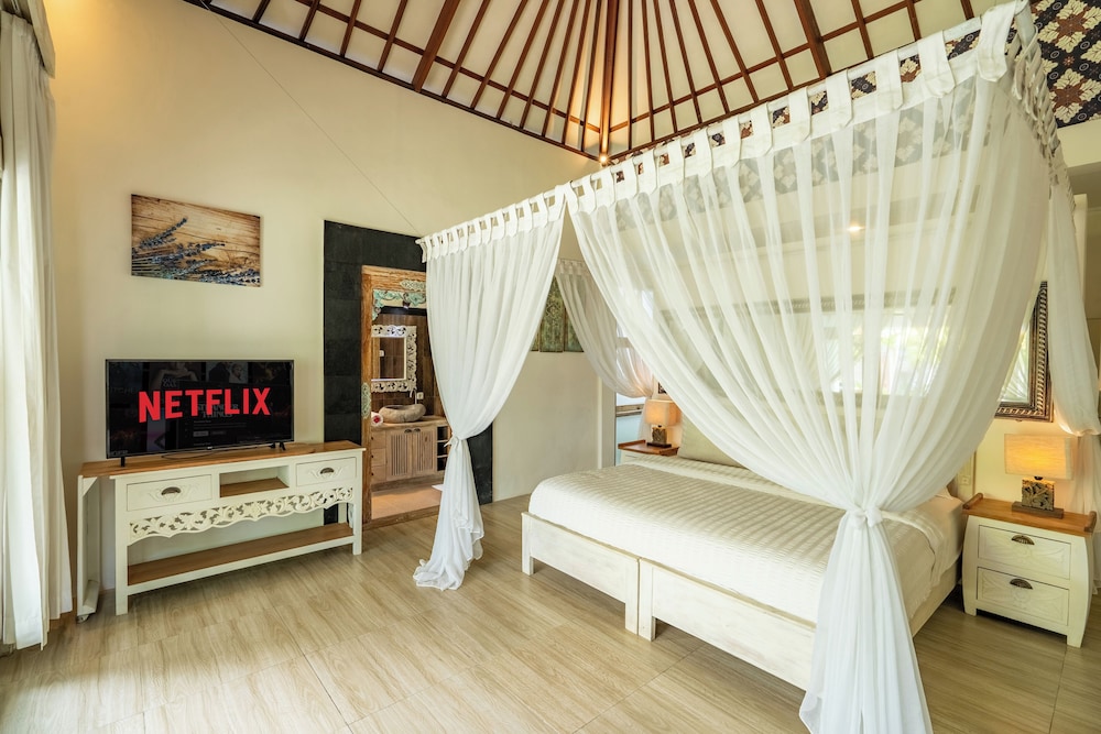 Luxury Aliya Villa by Betterplace