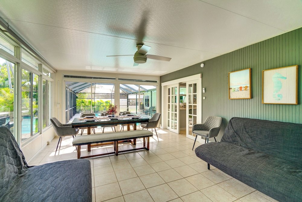 2 Mi to Beach: Canal-front Retreat in Cape Coral!