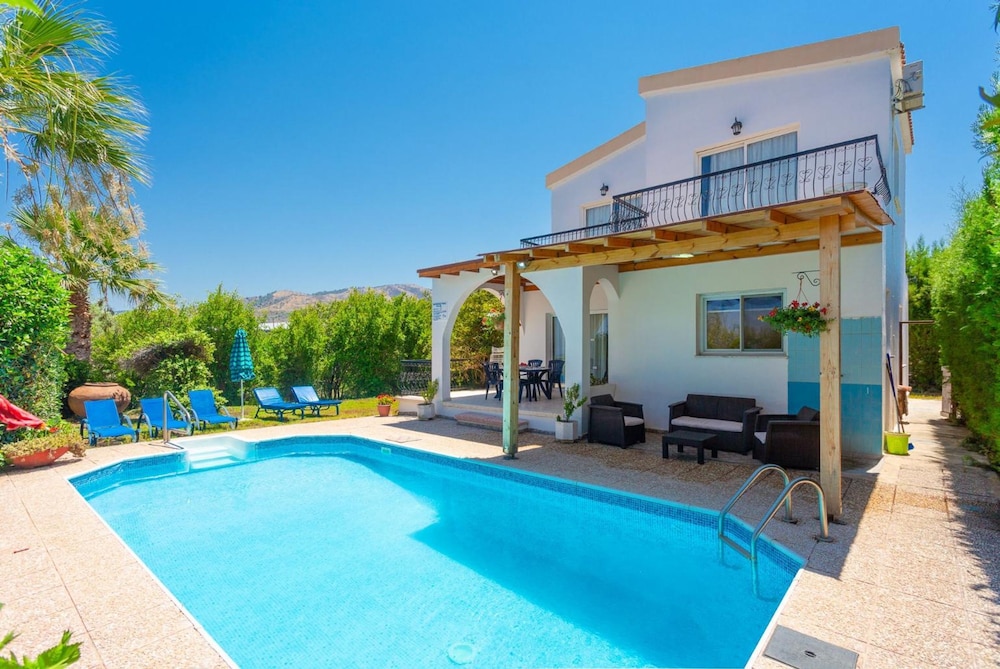 Villa Aristotelis in Argaka