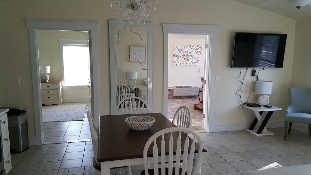 Sheepscot Harbour Village Resort