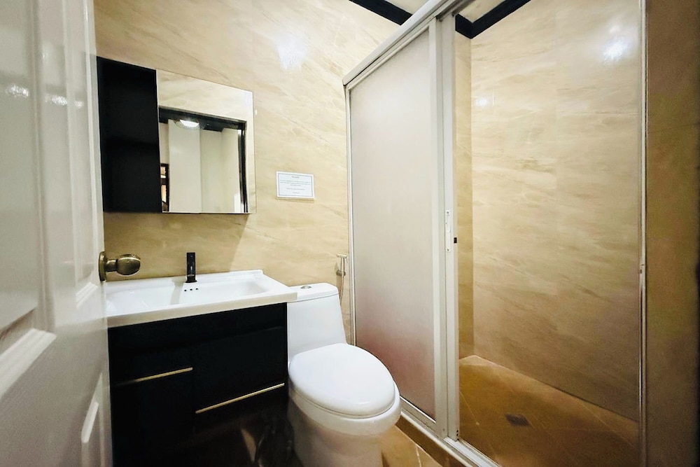 Mountain Transient Lodge