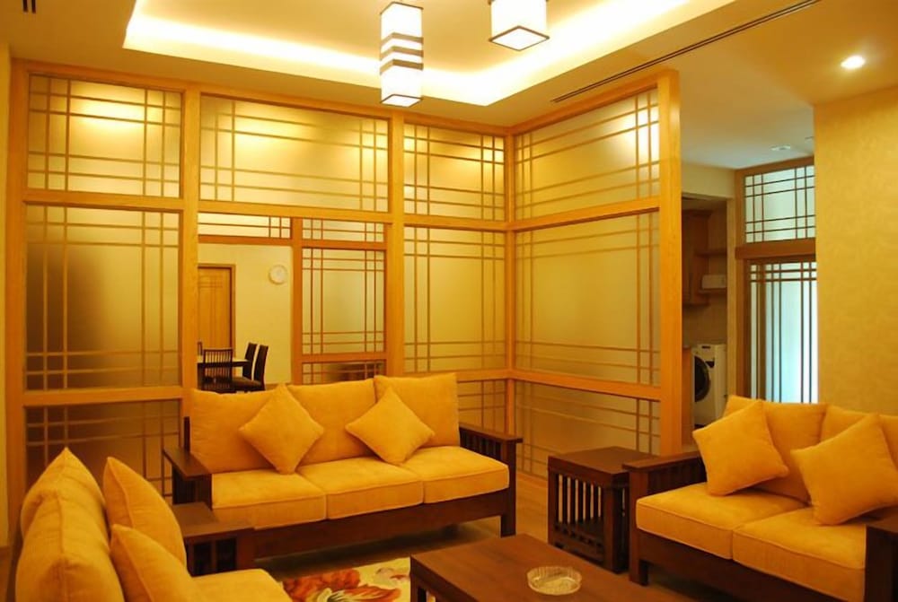 Mciti Suites