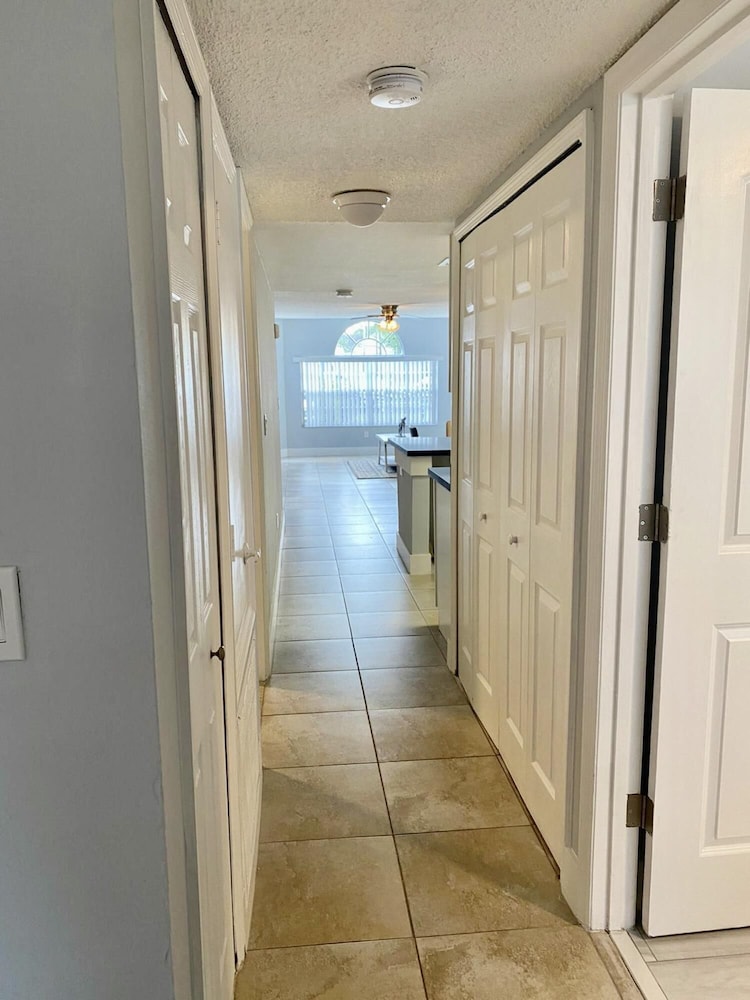 Grand Luxury Condo Apartment Near Disney Universal 2