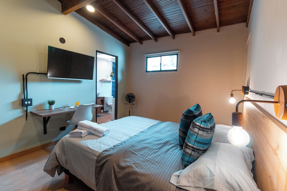 Niddo by Roots Rentals