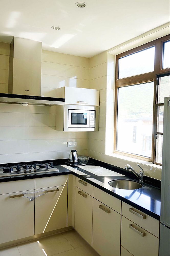 Sandpoint Vacations - Modern Sandpoint Home w/ Lake Pend Oreille View! - Property Image 10