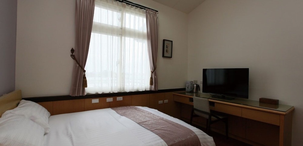 DeepDitch B&B