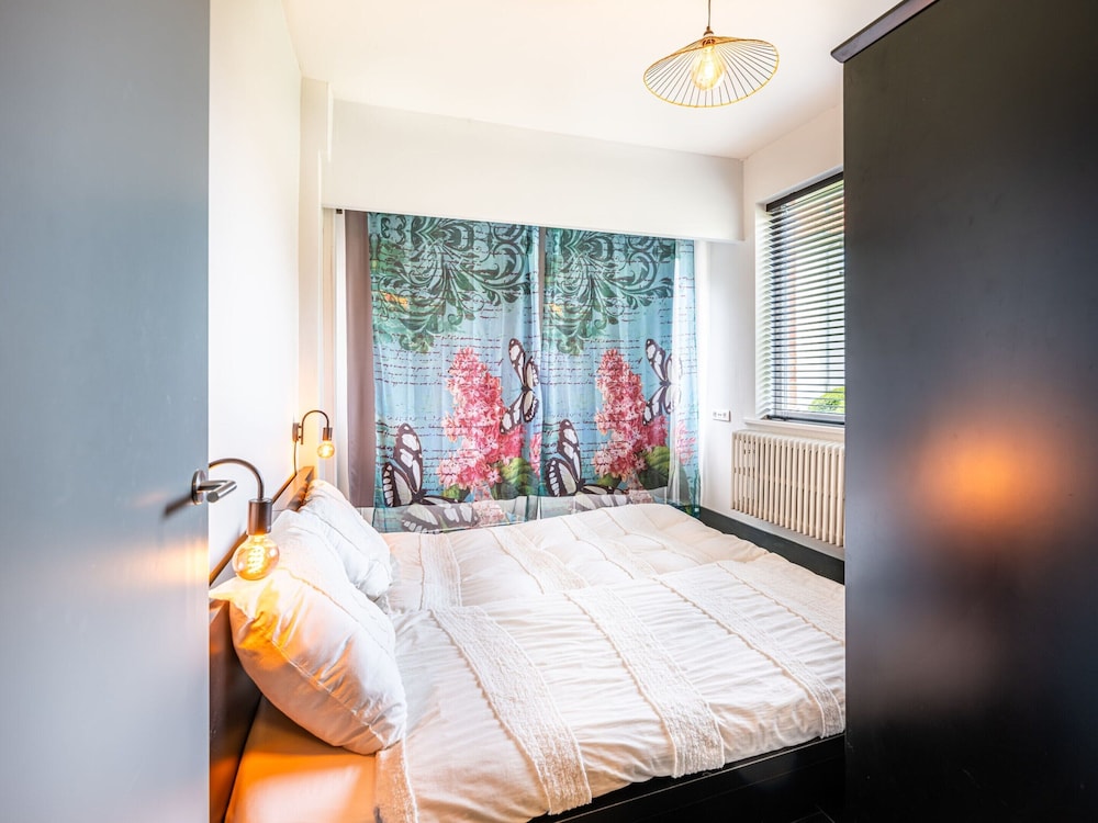 Apartment in Sint-idesbald Near the Beach