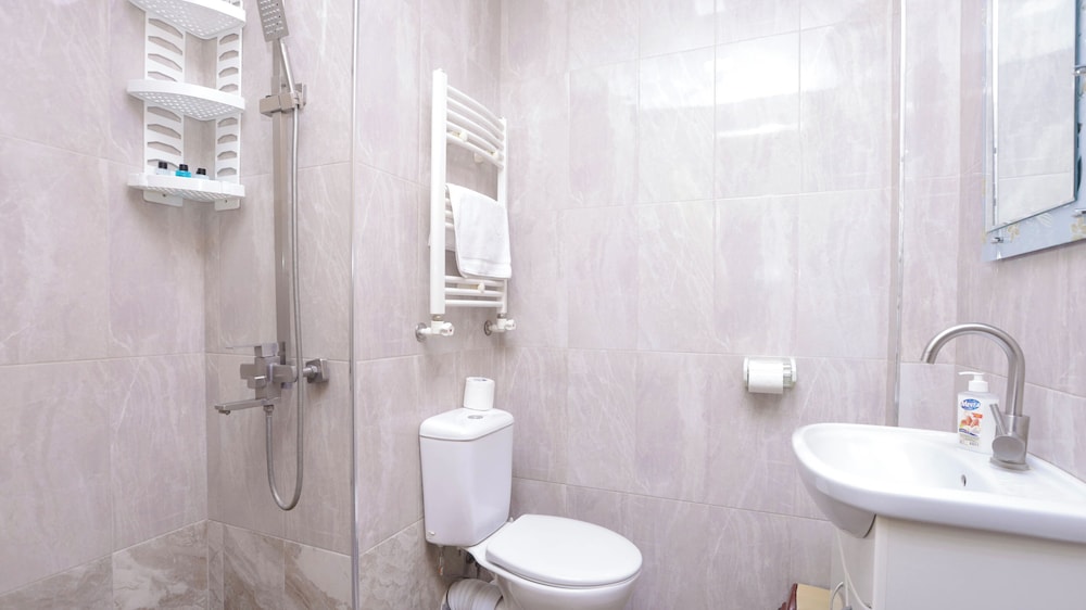 Stay Inn on Yekmalyan St