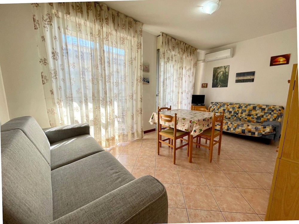 Studio for 4 People With Terrace-beahost Rentals view 2