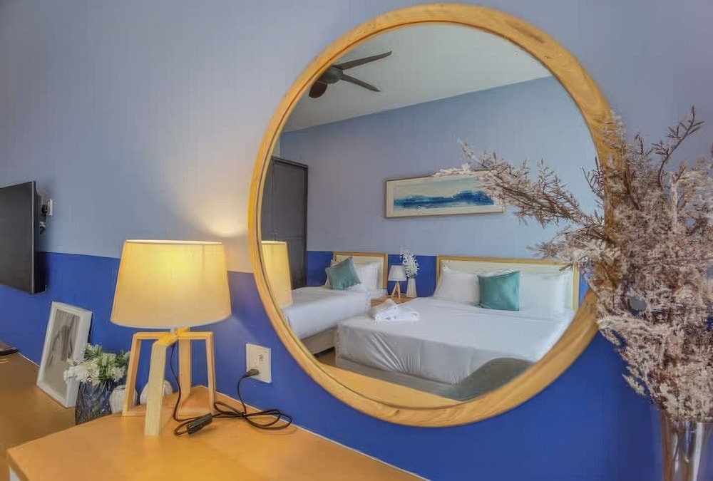 Jalan Ceylonz Suites KL