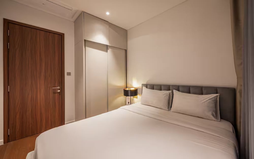Metropole Crest Risidence