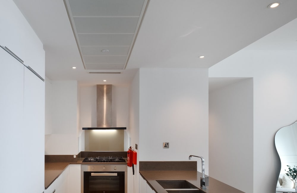 LUX The Marina Gate Sea View Suite