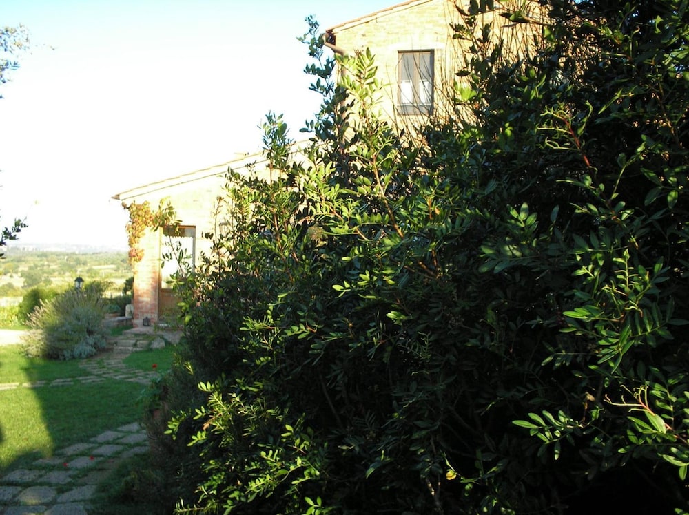 Tenuta S. Agnese view 2
