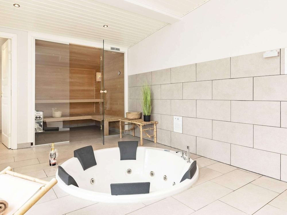 Luxury Beach Retreat - By Traum Ferienwohnungen view 5
