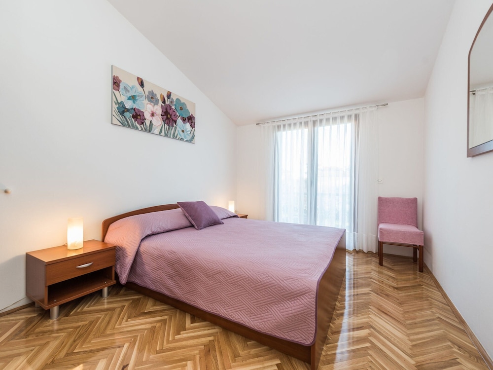 Apartment in Vrsi Near the Sea view 5