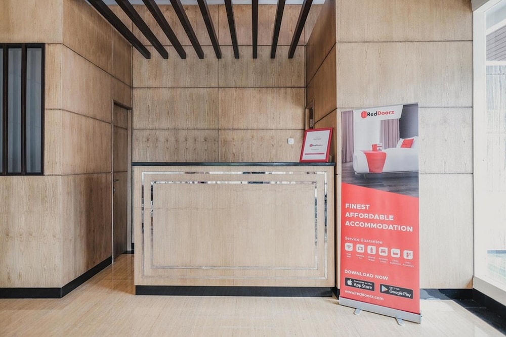 RedDoorz Plus @ Jalan Dr. Cipto Mangunkusumo Lampung
