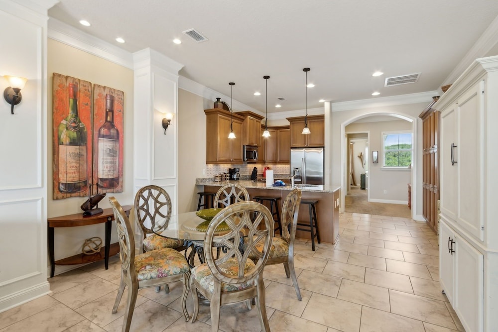 1943 S Fletcher 3 Bedroom Townhouse